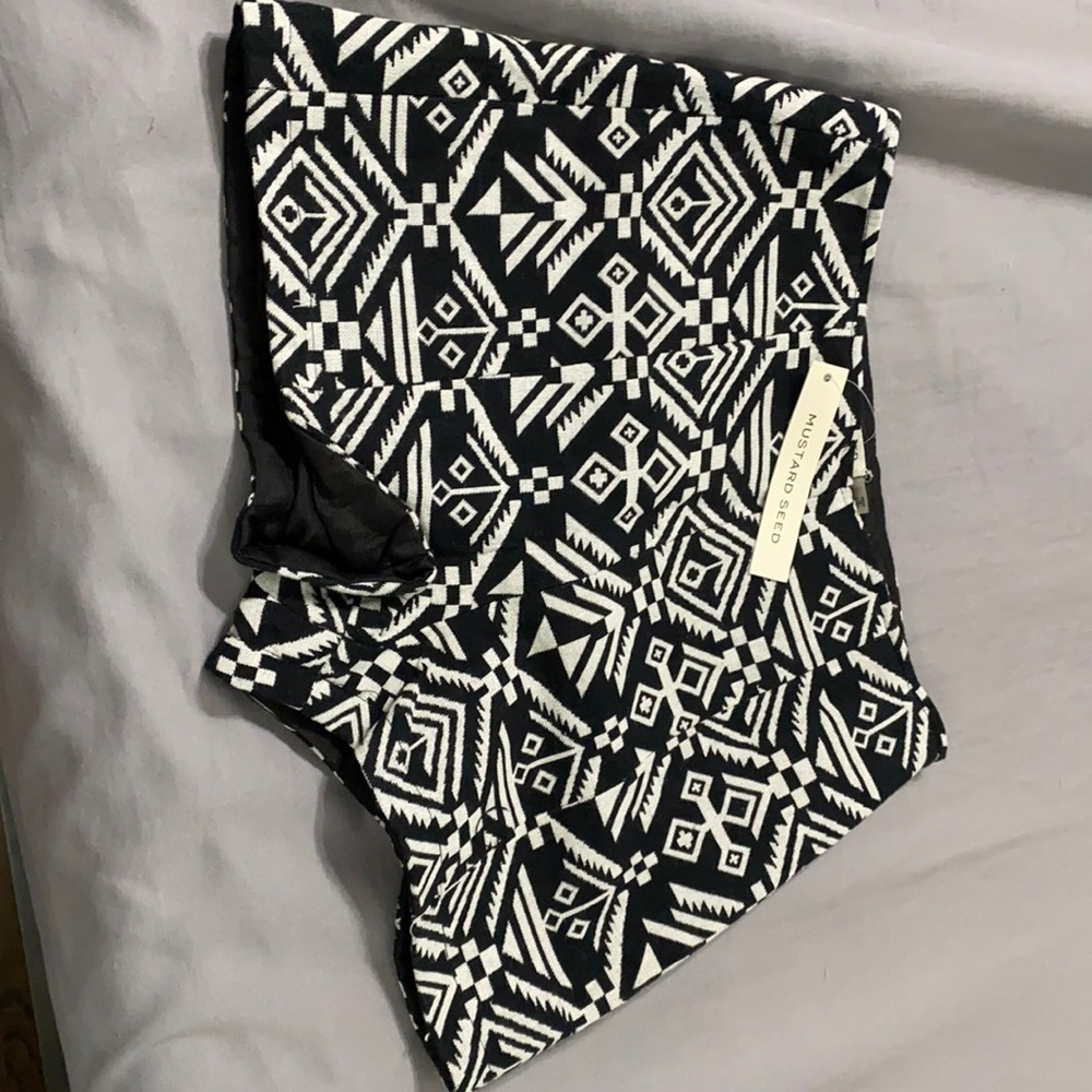 Brand new mustard seed small shorts